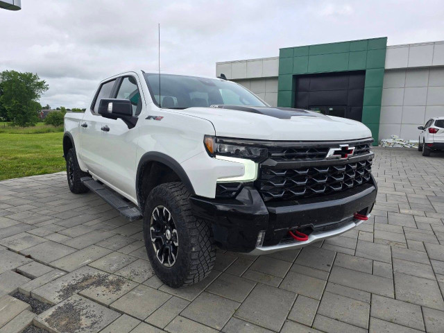 2022 Chevrolet Silverado 1500 in Cars & Trucks in Ottawa - Image 3