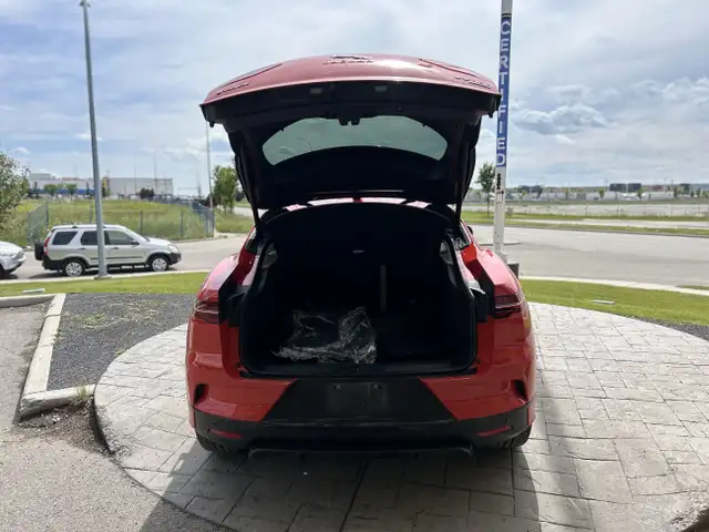 2019 Jaguar I-PACE First Edition in Cars & Trucks in Calgary - Image 16
