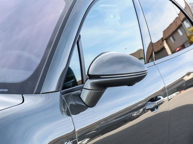 2024 Porsche Macan Electric 4 in Cars & Trucks in London - Image 2