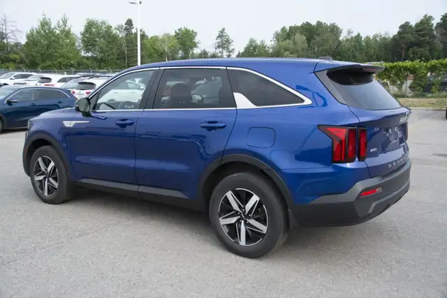 2022 KIA SORENTO LX dans Autos et camions dans Région d’Oshawa/Durham - Image 4