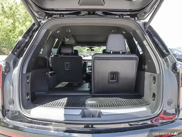 2024 Cadillac XT6 Sport HANDS-FREE SUPER CRUISE | AMAZON ALEX... in Cars & Trucks in London - Image 12