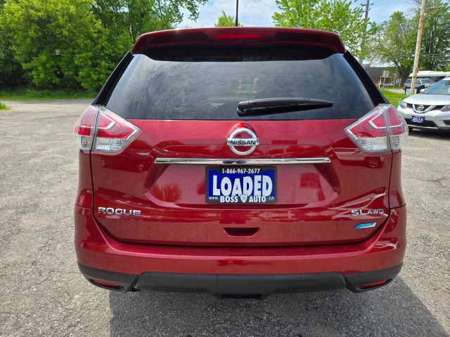 2015 Nissan Rogue SL in Cars & Trucks in Oshawa / Durham Region - Image 4