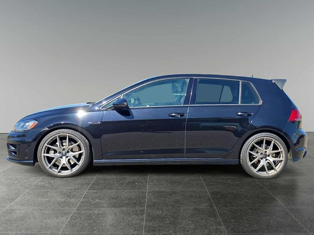 2016 Volkswagen Golf R 5dr HB DSG in Cars & Trucks in Medicine Hat - Image 2