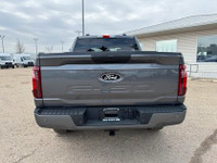 AMVIC Licensed Engine: V6 Cylinder Engine 2.7L L/100Km City: 12.8 L/100Km Hwy: 10.0 Safety Equipment... (image 3)