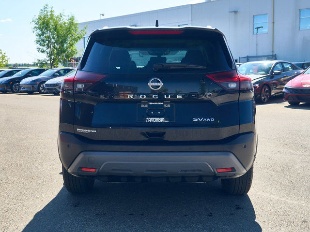2023 Nissan Rogue SV | Heated Seats | Blindspot Monitor in Cars & Trucks in Edmonton - Image 4