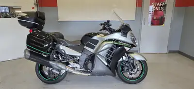 One of the Greatest Sport-Touring bikes, the Kawasaki Concourse 1400. This bike is in fantastic shap...