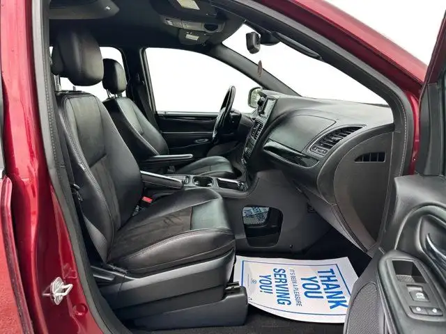 2020 Dodge Grand Caravan Premium Plus in Cars & Trucks in Calgary - Image 18