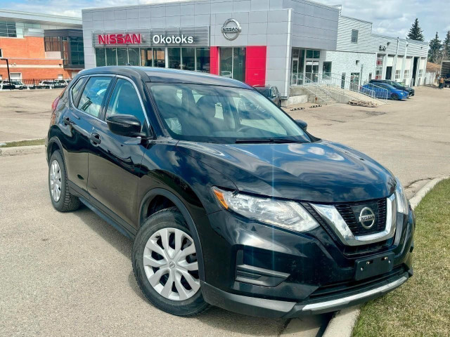 2017 Nissan Rogue in Cars & Trucks in Calgary