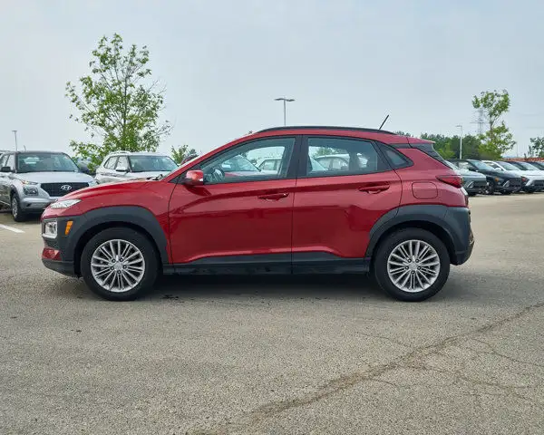 2021 Hyundai Kona Preferred | Awd | Cloth Interior in Cars & Trucks in Edmonton - Image 3