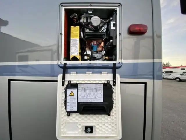 2025 Winnebago View 24T in RVs & Motorhomes in Abbotsford - Image 42