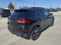 Turn heads and take on the road with confidence in this 2023 Chevrolet Trailblazer RS. With its bold... (image 4)