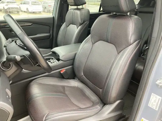 2023 Honda Pilot Black Edition AWD | AC Seats | Heated Seats in Cars & Trucks in Hamilton - Image 15