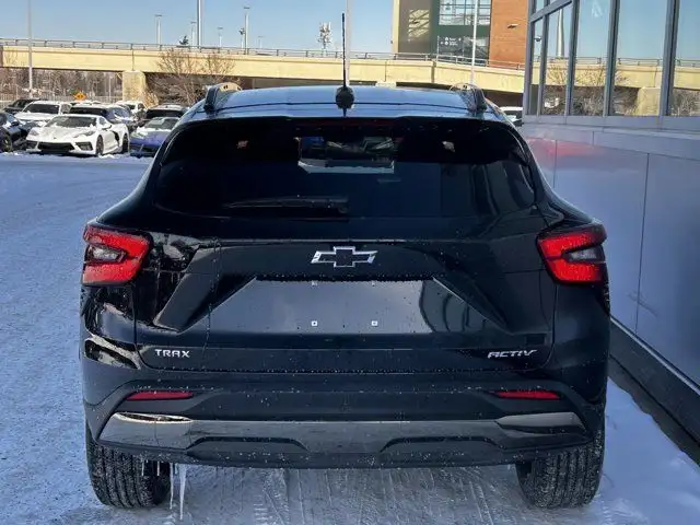 2025 Chevrolet Trax ACTIV dans Autos et camions dans Calgary - Image 6