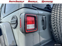 Back Up Camera, Heated Seats, Apple Carplay / Android Auto, 1 Owner, Local Trade, Clean Accident His... (image 7)