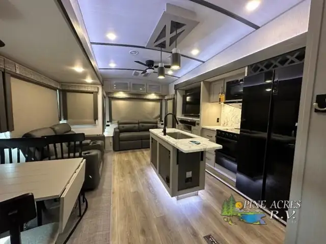 2024 Forest River RV Wildwood Heritage Glen 369BL in Travel Trailers & Campers in Truro - Image 40