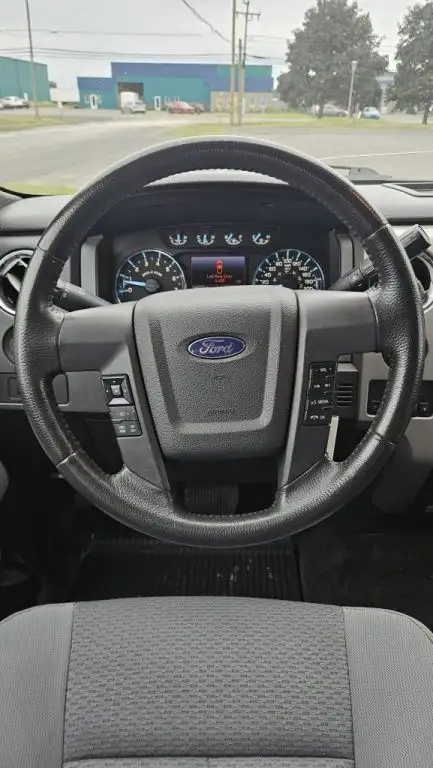 2012 Ford F-150 in Cars & Trucks in Longueuil / South Shore - Image 11