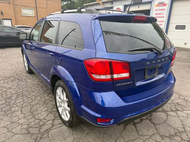 2012 Dodge Journey FWD 4dr SXT, BACK UP CAMERA in Cars & Trucks in Hamilton - Image 3