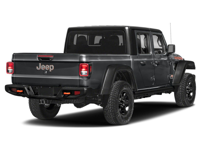 2022 Jeep Gladiator in Cars & Trucks in Chatham-Kent - Image 3