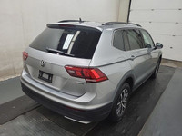 Look at this 2021 Volkswagen Tiguan Comfortline AWD | 3rd Row | Leather | Navi | Pano Roof | Heated... (image 4)