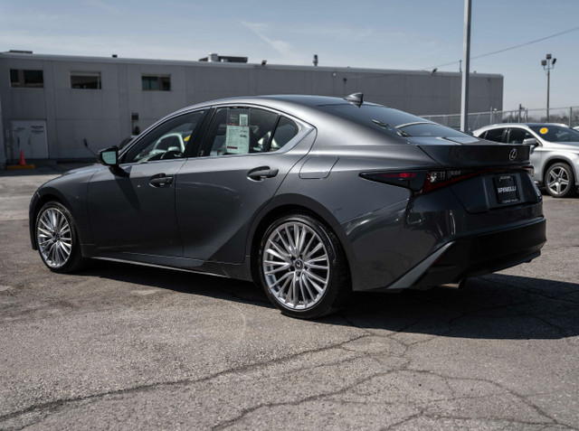 2021 Lexus IS 300 **LUXURY AWD** *APPLE CARPLAY*ANDROID AUTO*GPS in Cars & Trucks in City of Montréal - Image 4