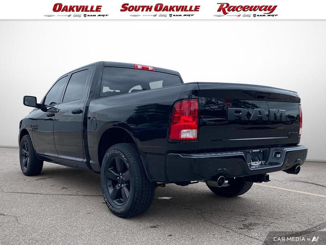 2022 Ram 1500 Classic EXPRESS | NIGHT EDITION | CREW | V8 | BACK in Cars & Trucks in Oakville / Halton Region - Image 4
