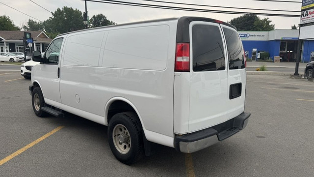 2020 GMC Fourgonnette Savana utilitaire TOIT BAS 135 in Cars & Trucks in Laval / North Shore - Image 3