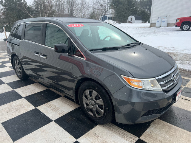 2013 Honda Odyssey EX - Heated seats, Rev.Cam, DVD player, Cruis in Cars & Trucks in Annapolis Valley - Image 4