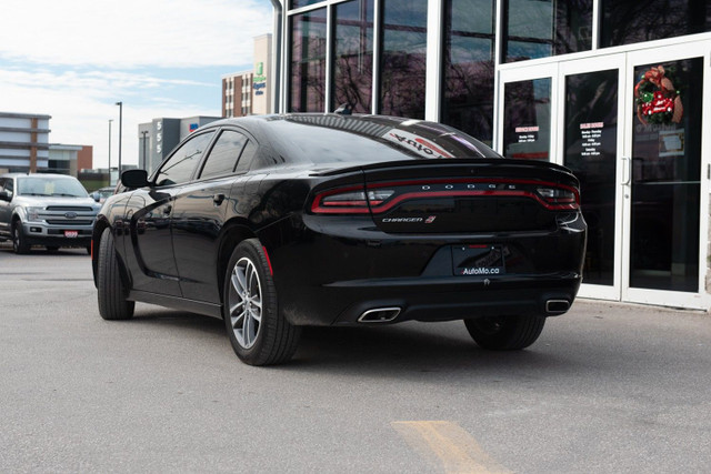 2019 Dodge Charger SXT in Cars & Trucks in Chatham-Kent - Image 3
