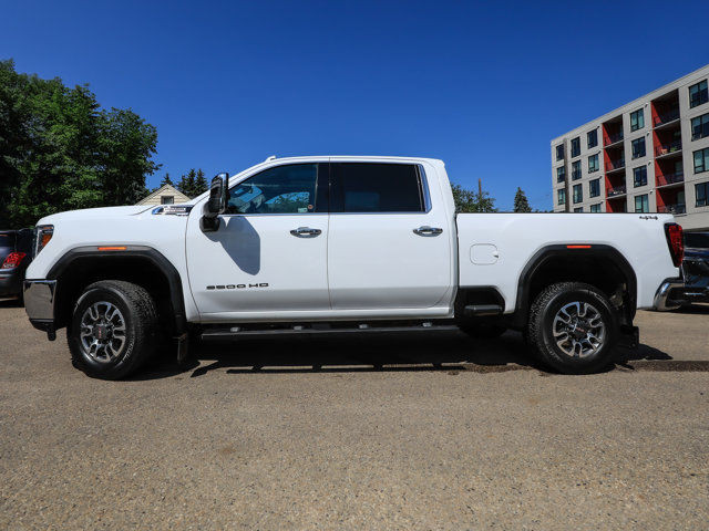 2023 GMC Sierra 3500 SLT Sunroof Heated & Cooled Seats in Cars & Trucks in Edmonton - Image 3
