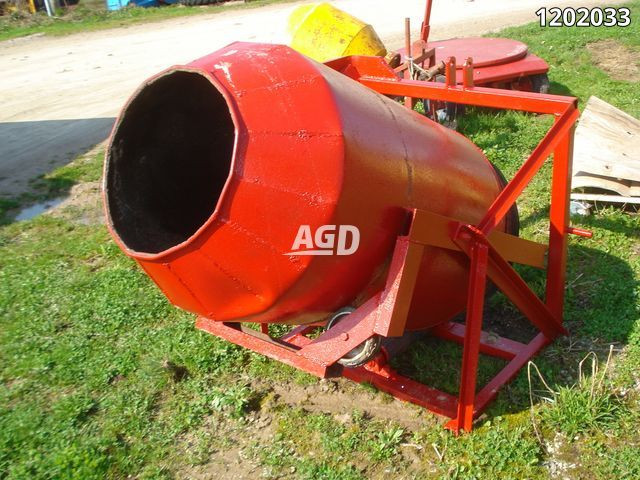 3pth Cement Mixer in Heavy Equipment in Stratford - Image 2