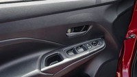 *Heated Seats, Apple CarPlay, Android Auto, Remote Start, Blind Spot Detection! * Step up your urban... (image 7)