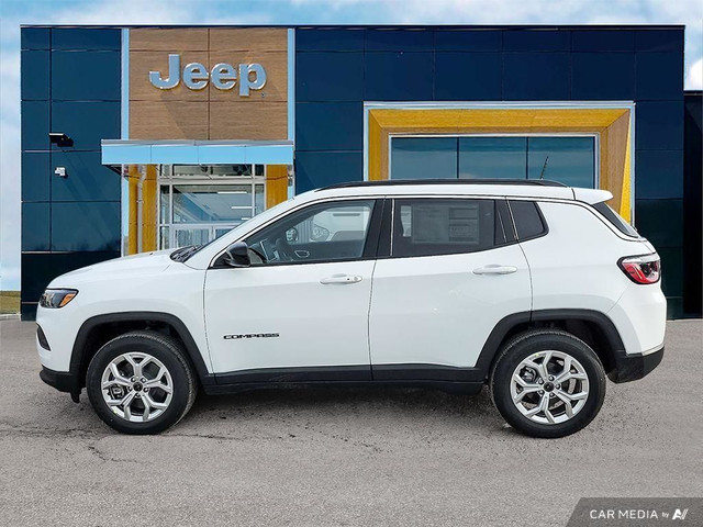 2025 Jeep Compass North in Cars & Trucks in London - Image 3