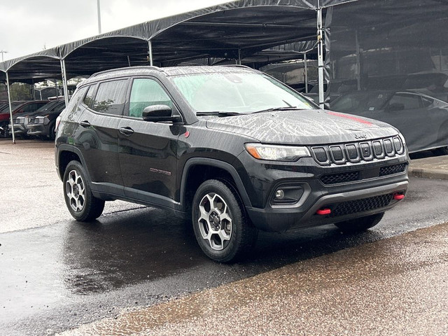 2022 Jeep Compass TRAILHAWK 4X4 - NAVIGATION / 360 CAMERA in Cars & Trucks in Calgary - Image 3