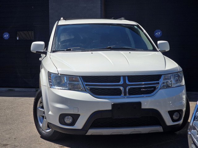 2012 Dodge Journey in Cars & Trucks in Oakville / Halton Region - Image 4