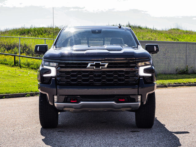 2022 Chevrolet Silverado 1500 ZR2 6.2L in Cars & Trucks in Strathcona County - Image 3