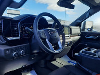 Engine: 6.6L TURBO 8cyl. L/100Km City: 0.0 L/100Km Hwy: 0.0 Safety Equipment Airbags, Dual-stage fro... (image 1)