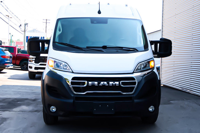 2023 Ram ProMaster Cargo Van 2500 + TOIT ELEVE + 159 WB GROUPE E in Cars & Trucks in Laval / North Shore - Image 2