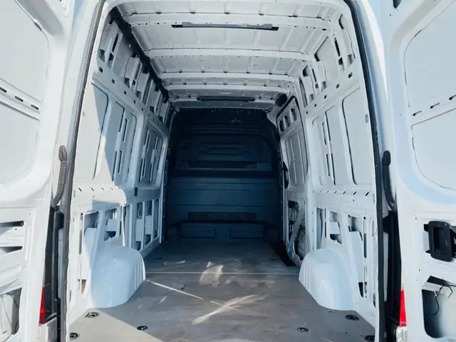 2020 Mercedes-Benz Sprinter 2500 HIGH ROOF 144", BACKUP CAMERA,  in Cars & Trucks in Mississauga / Peel Region - Image 9