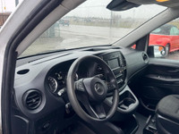 TIGER AUTO SALES LTD - Quality Pre-Owned Car Dealership - Located at 2275 Dundas St., London, Ontari... (image 9)