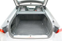 Save over $15,300 + NO Luxury Tax from new! Fire up the twin-turbo 444 horsepower V6 power train and... (image 8)