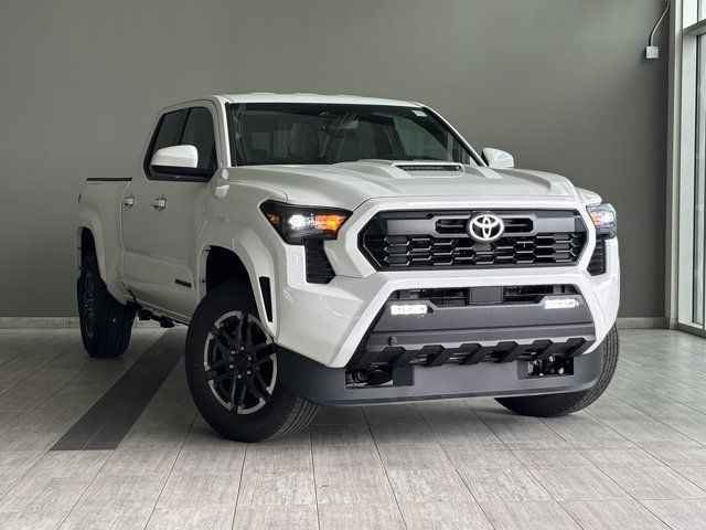 2025 Toyota Tacoma TRD Sport | 6ft Truck Bed | Heated Seats in Cars & Trucks in Edmonton - Image 3