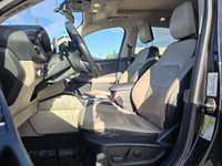 Your Grande Prairie Chrysler store just took in this vehicle! It is either in transit or freshly tra... (image 4)