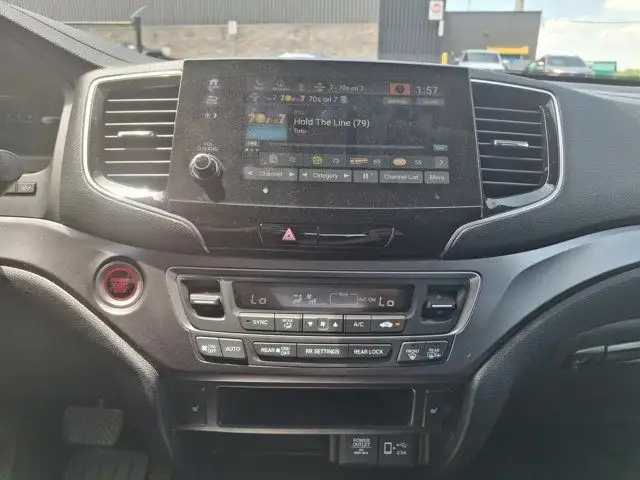 2019 Honda Pilot EX-L AWD | Nav | Leather | Sunroof in Cars & Trucks in Guelph - Image 5
