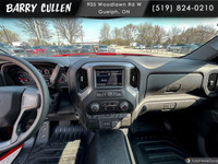 Elevate your workday with the powerful and resilient new Chevrolet Silverado 1500, boldly dressed in... (image 9)