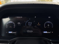 Crowfoot Hyundai, AMVIC Licensed Dealer Why This Is The GRAND CHEROKEE For YOU: 4-Wheel-Drive 3.6L P... (image 4)