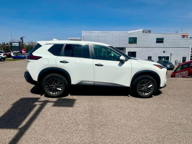 2021 Nissan Rogue in Cars & Trucks in Calgary - Image 4