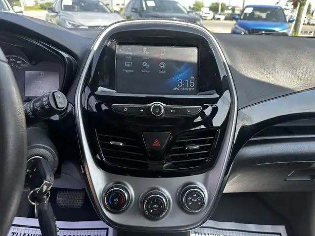 2018 Chevrolet Spark 1LT | CAMERA in Cars & Trucks in London - Image 16