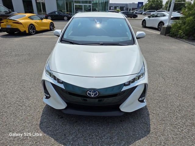 Toyota Prius Prime TECHNOLOGIE 2017 - GPS, CUIR - in Cars & Trucks in Québec City - Image 3