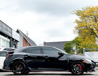 Civic Type R - Crystal Black Pearl Exterior on Red/Black Interior - Clean Carfax - Local Ontario Veh... (image 5)