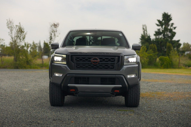 2022 Nissan Frontier in Cars & Trucks in Delta/Surrey/Langley - Image 3